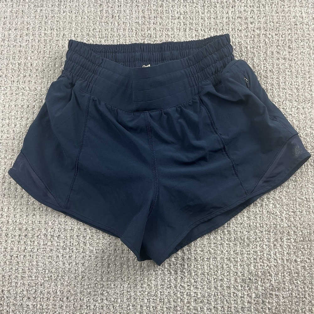 Lululemon Hotty Hot High Rise Lined short 2.5" Navy Blue size 2 W7AYYR